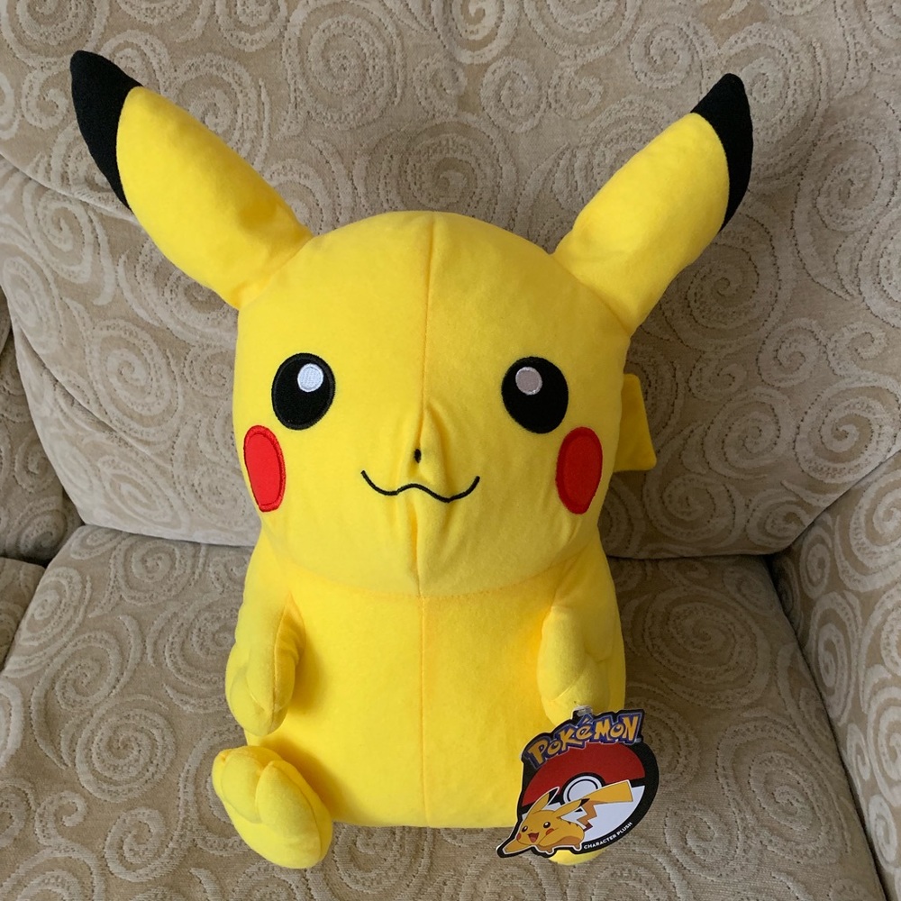 Pokémon Pikachu Stuffed Animal 16”